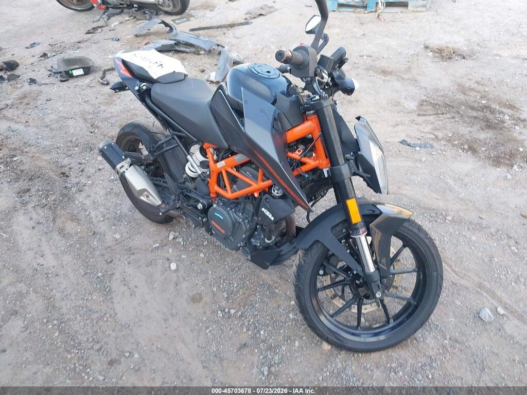 MD2JPJ400PC240944 2023 KTM 390 photo no. 1