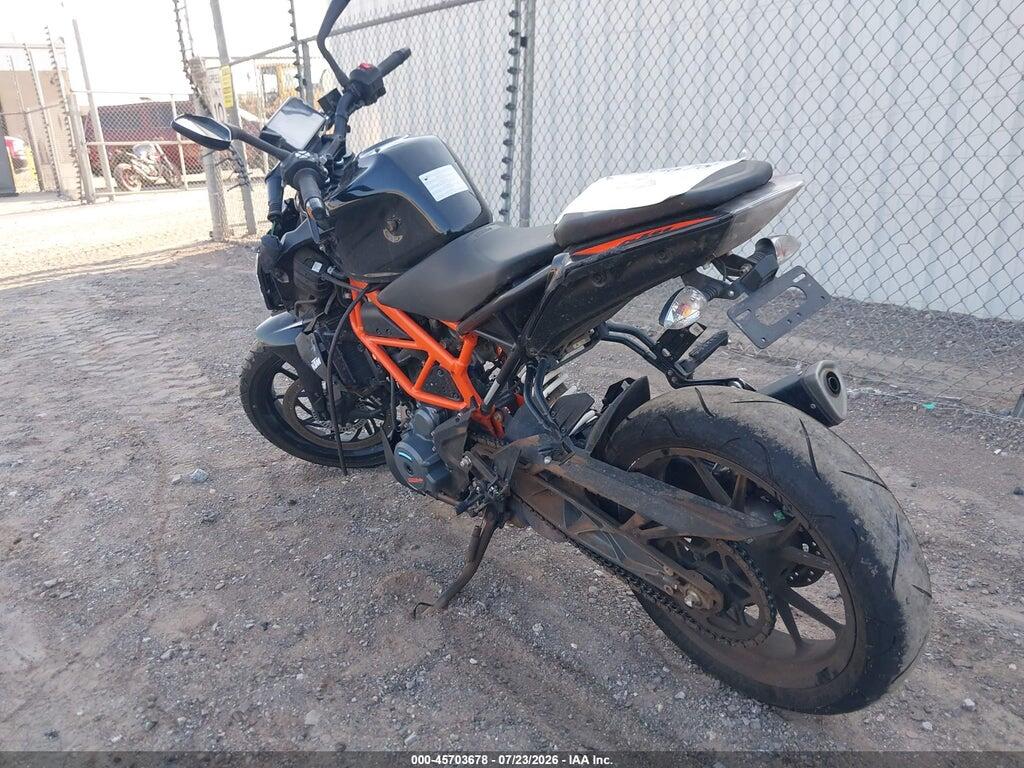 MD2JPJ400PC240944 2023 KTM 390 photo no. 3