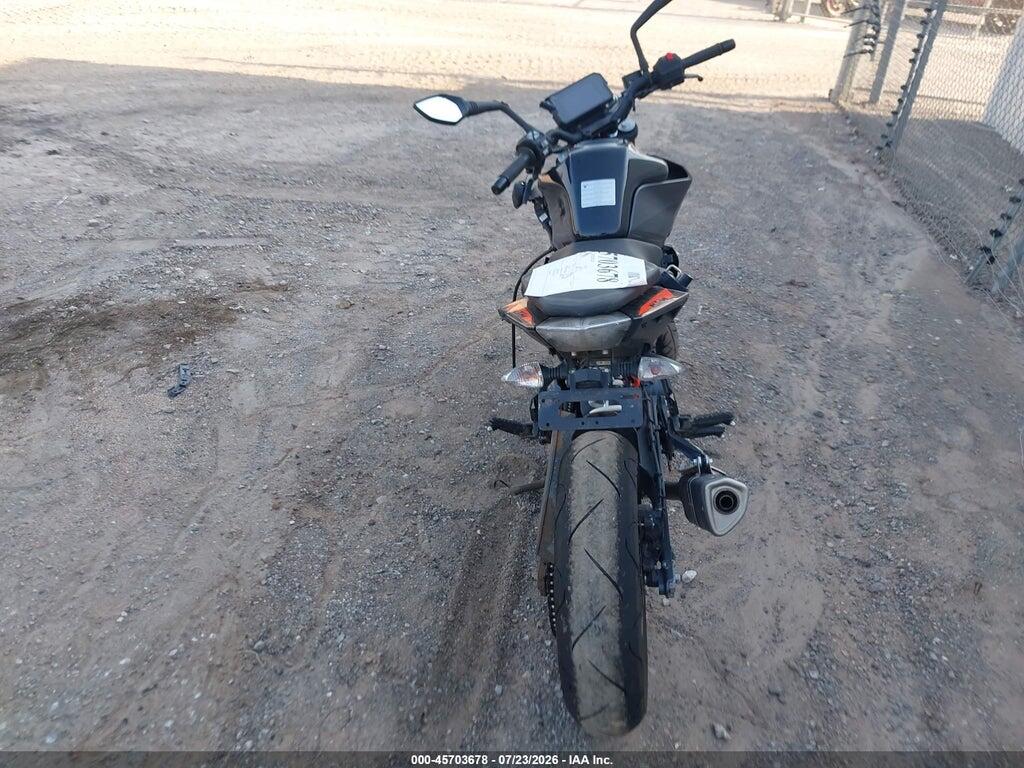 MD2JPJ400PC240944 2023 KTM 390 photo no. 6