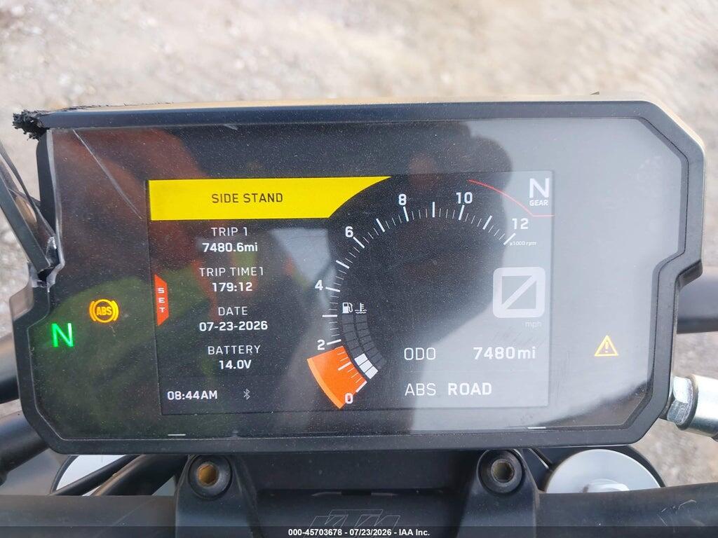 MD2JPJ400PC240944 2023 KTM 390 photo no. 7