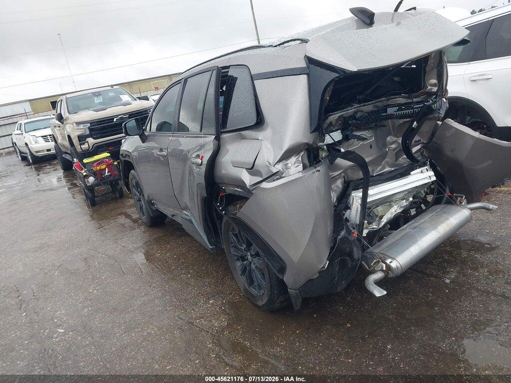 2T36DRBV6TW006977 2026 TOYOTA RAV4 photo no. 3