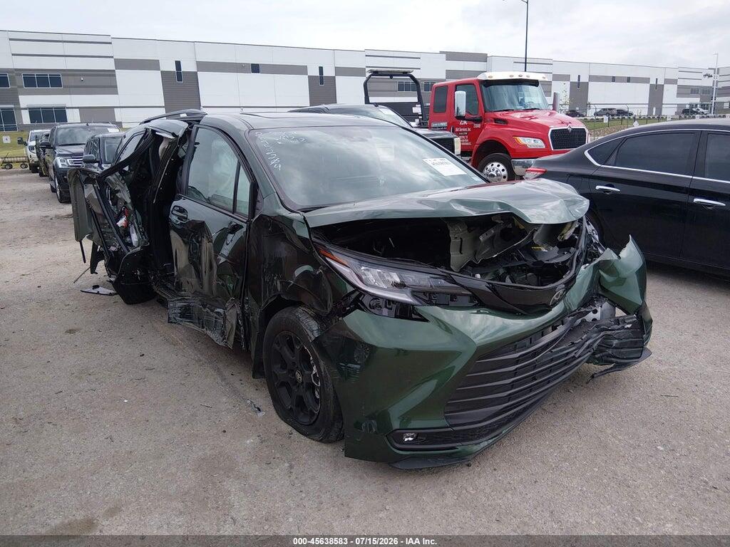 5TDCSKFC8TS228558 2026 TOYOTA SIENNA photo no. 1