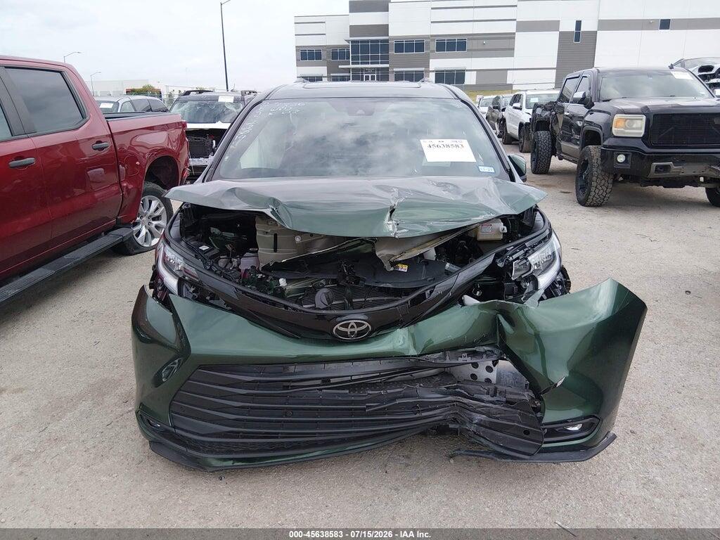 5TDCSKFC8TS228558 2026 TOYOTA SIENNA photo no. 12