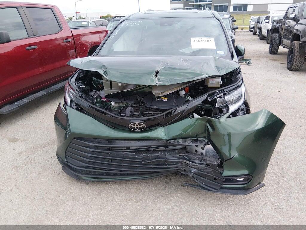 5TDCSKFC8TS228558 2026 TOYOTA SIENNA photo no. 6