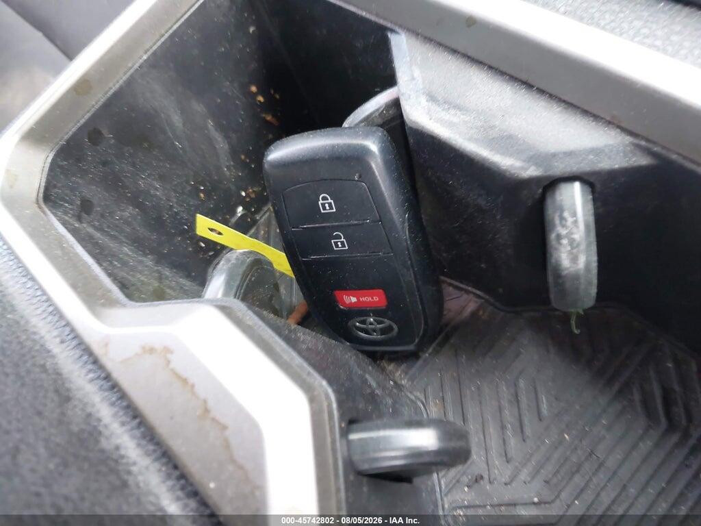 3TMKB5FN7TM068087 2026 TOYOTA TACOMA photo no. 11