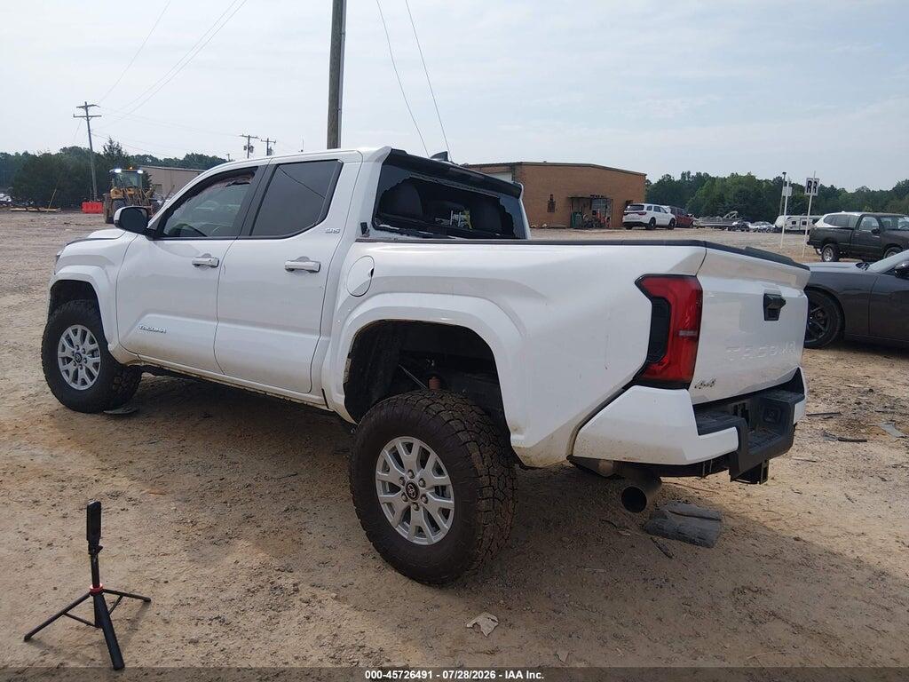 3TMLB5JN8TM232815 2026 TOYOTA TACOMA photo no. 3