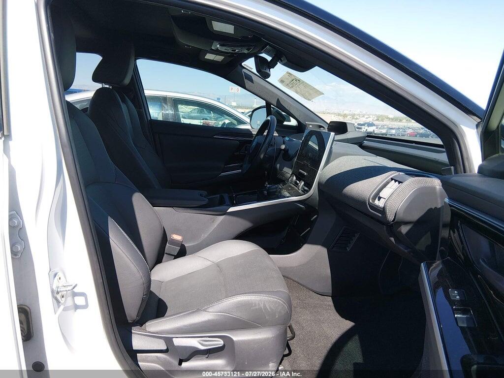 JTMABACA1RA058182 2024 TOYOTA BZ4X photo no. 5