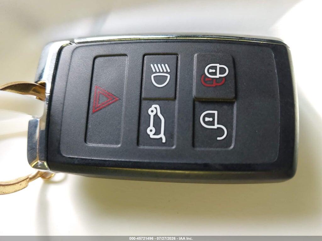 SALZP2FX1PH222005 2023 LAND ROVER RANGE ROVER EVOQUE photo no. 11