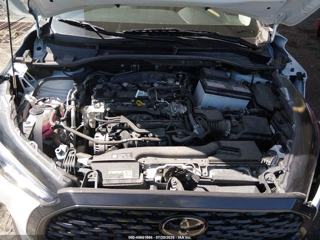 7MUAAAAG3RV106011 2024 TOYOTA COROLLA CROSS photo no. 10