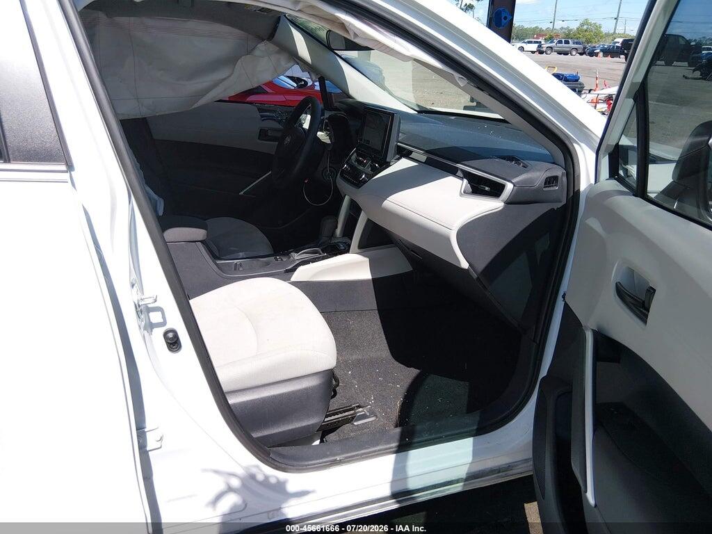 7MUAAAAG3RV106011 2024 TOYOTA COROLLA CROSS photo no. 5