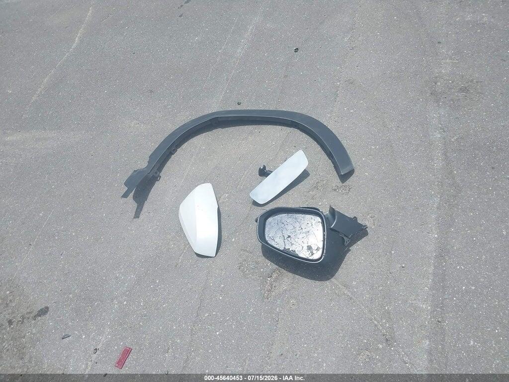7MUCAAAG3RV085041 2024 TOYOTA COROLLA CROSS photo no. 12