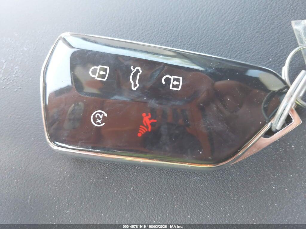 3VVUW7RM6TM070328 2026 VOLKSWAGEN TIGUAN photo no. 11