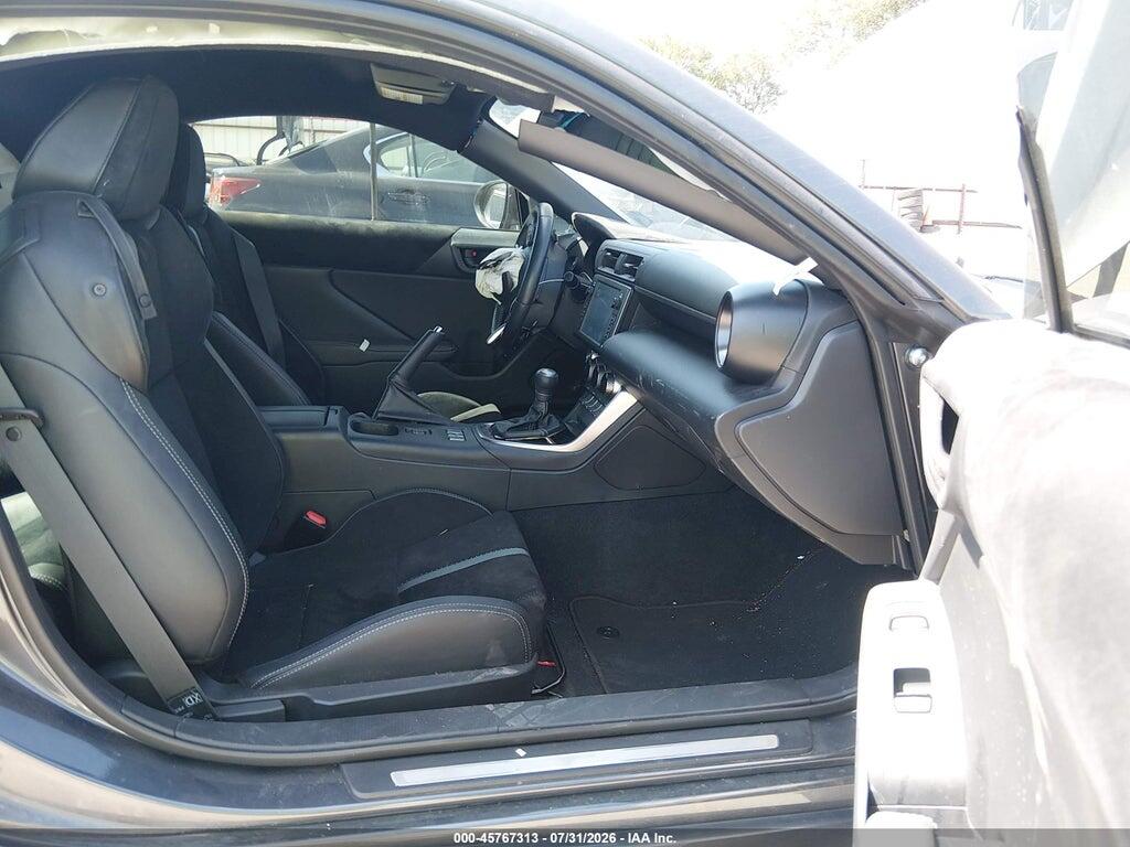 JF1ZNBE10R8757880 2024 TOYOTA GR86 photo no. 5