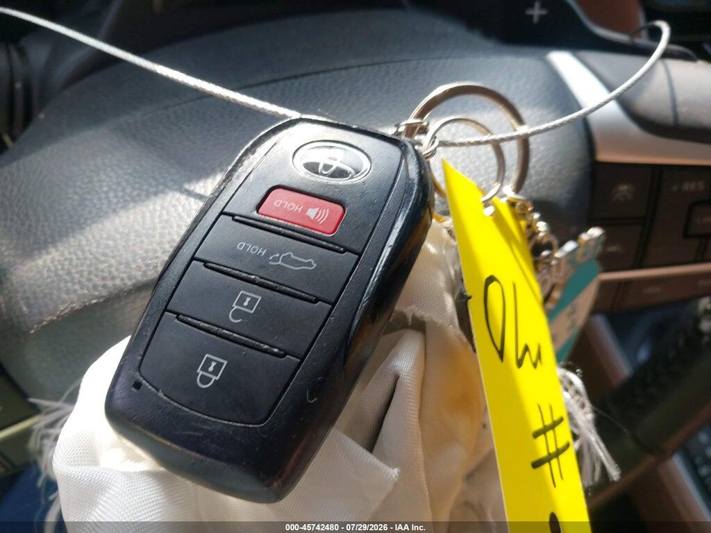5TDAAAB50RS031601 2024 TOYOTA GRAND HIGHLANDER photo no. 11
