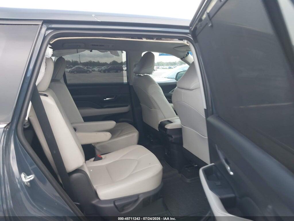 5TDAAAA53RS015572 2024 TOYOTA GRAND HIGHLANDER photo no. 8