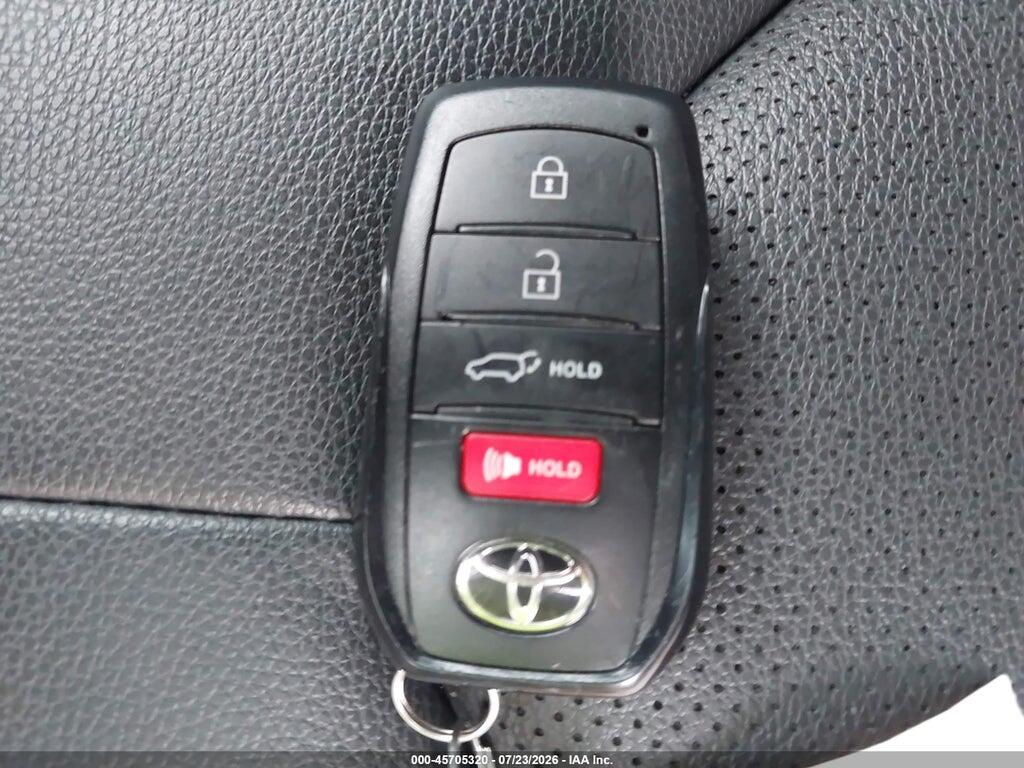 5TDAAAB59RS010133 2024 TOYOTA GRAND HIGHLANDER photo no. 11