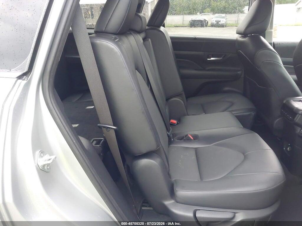 5TDAAAB59RS010133 2024 TOYOTA GRAND HIGHLANDER photo no. 8