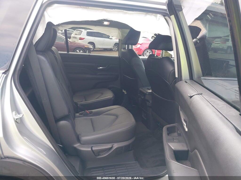 5TDAAAB50RS006908 2024 TOYOTA GRAND HIGHLANDER photo no. 8