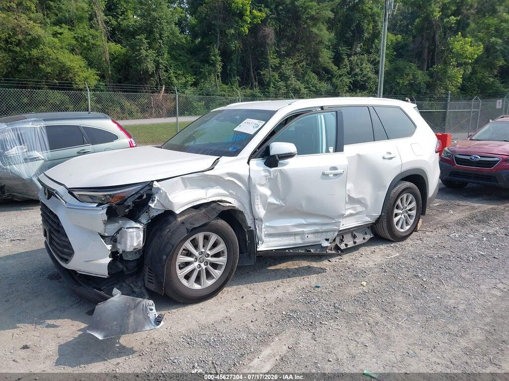 5TDAAAB57RS018666 2024 TOYOTA GRAND HIGHLANDER photo no. 2