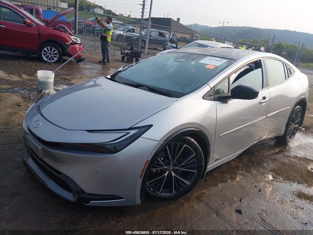 JTDADABU7R3017680 2024 TOYOTA PRIUS photo no. 2