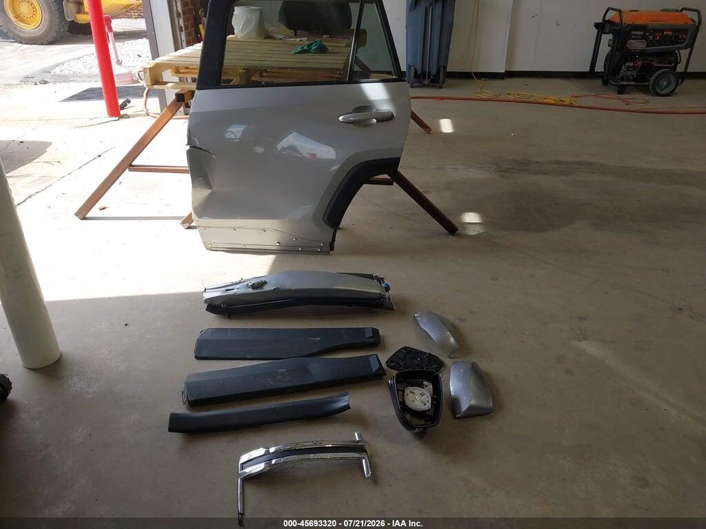 2T3A1RFV3RW438769 2024 TOYOTA RAV4 photo no. 11