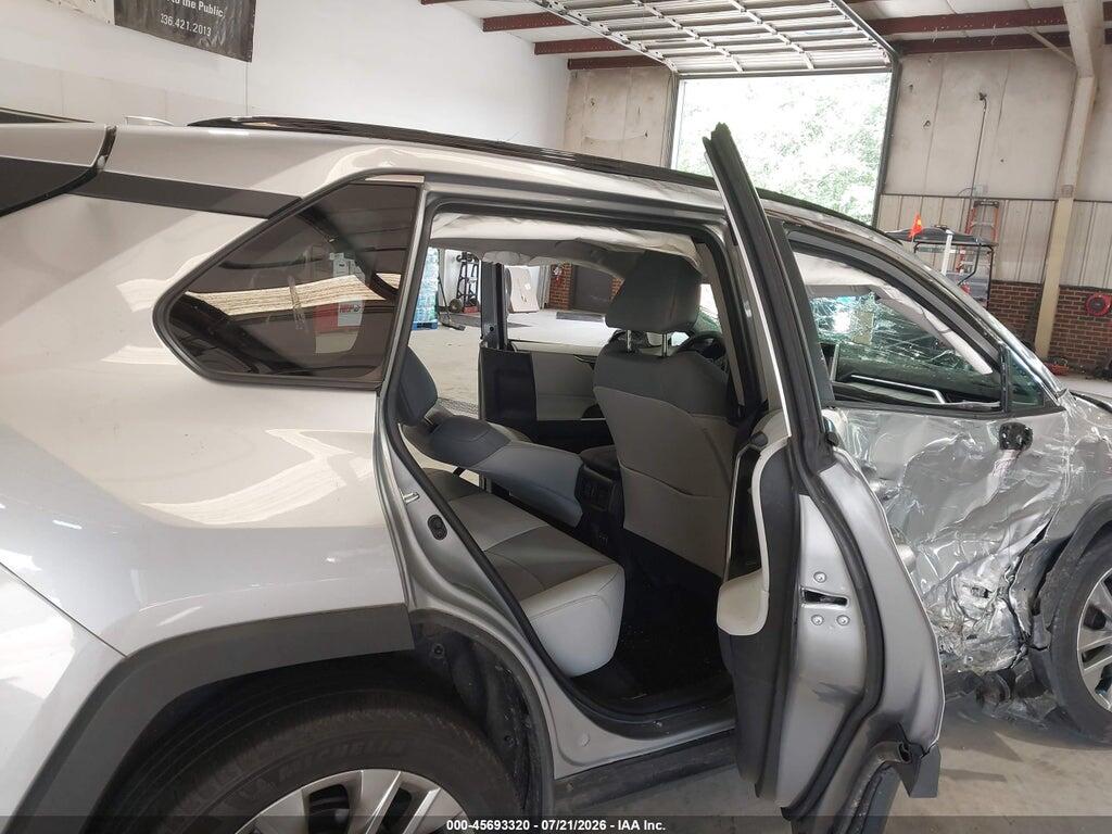 2T3A1RFV3RW438769 2024 TOYOTA RAV4 photo no. 8