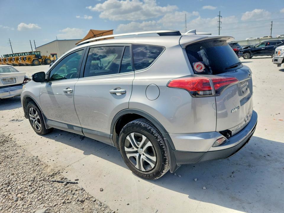 2T3ZFREVXHW333991 2017 TOYOTA RAV4 photo no. 2