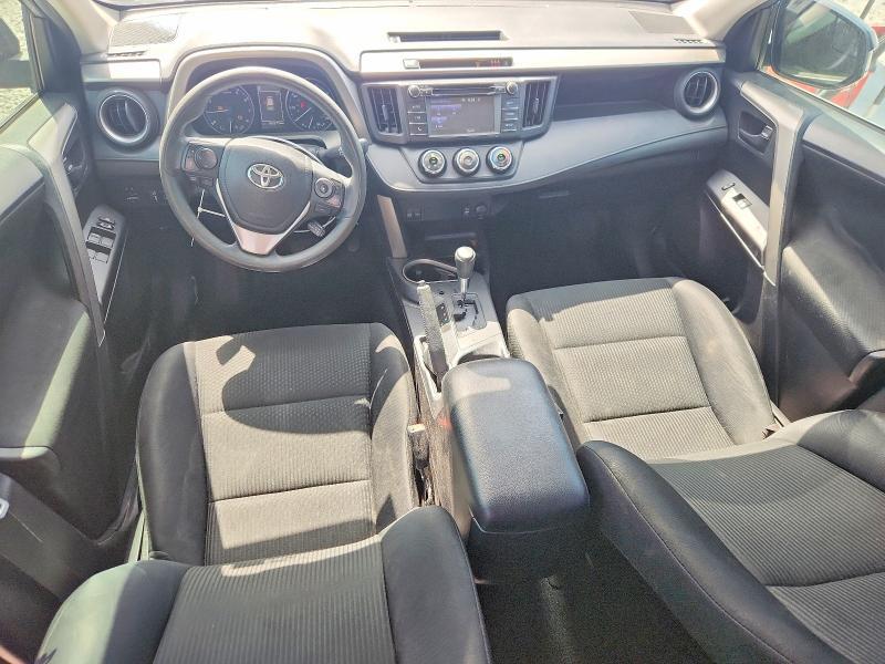 2T3ZFREVXHW333991 2017 TOYOTA RAV4 photo no. 8