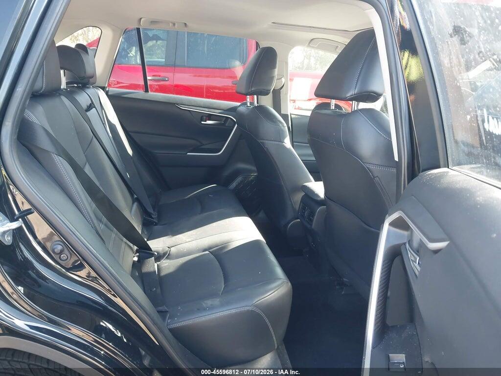 JTMC1RFV2RJ027564 2024 TOYOTA RAV4 photo no. 8