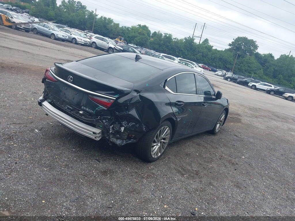 58AEA1C16PU031032 2023 LEXUS ES 300H photo no. 4