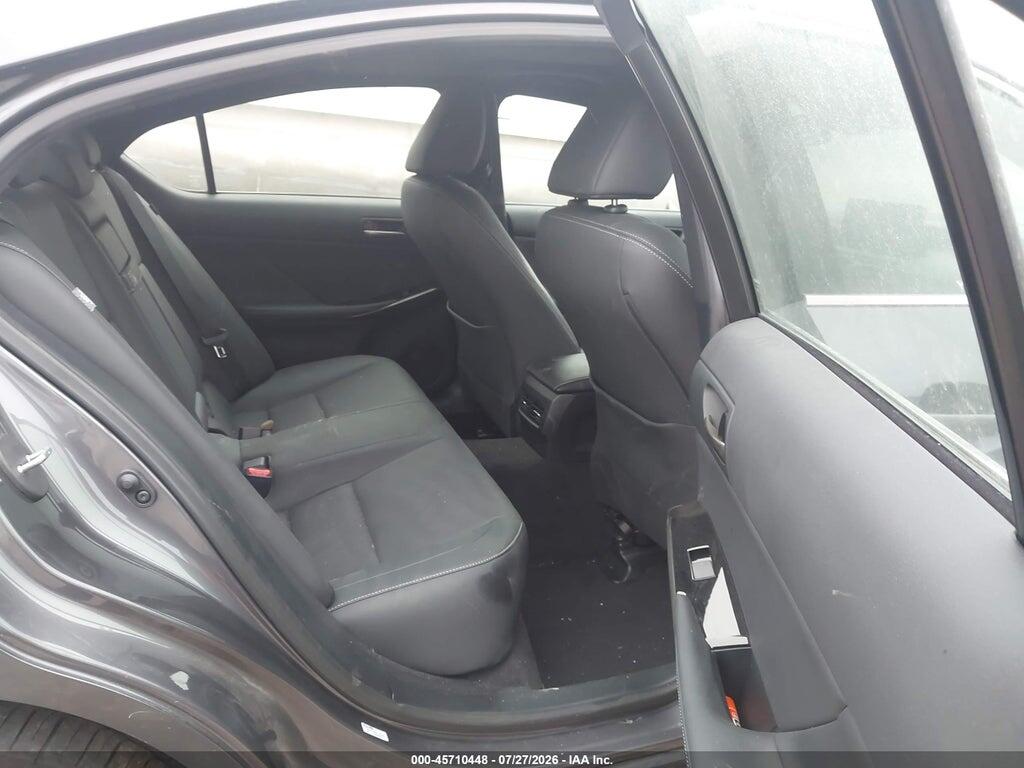JTHC81F26P5051941 2023 LEXUS IS 300 photo no. 8