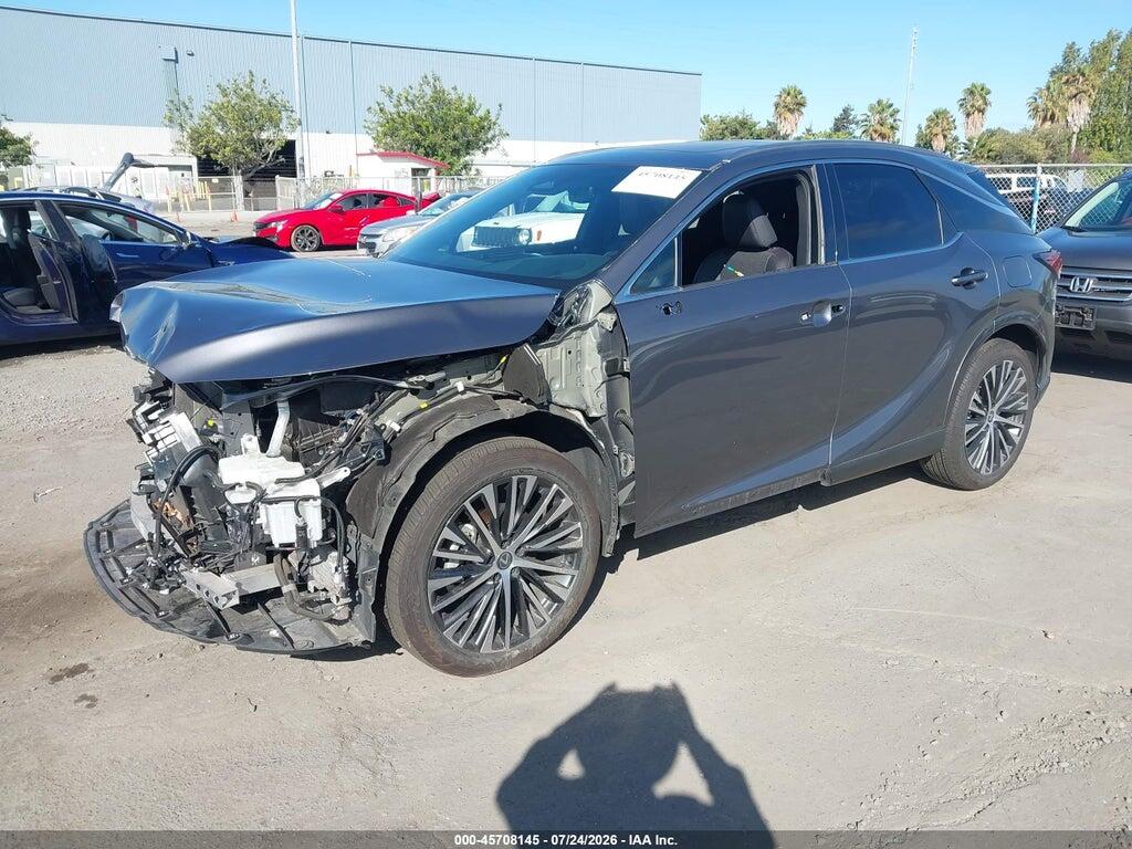 2T2BBMCA5PC004264 2023 LEXUS RX 350H photo no. 2