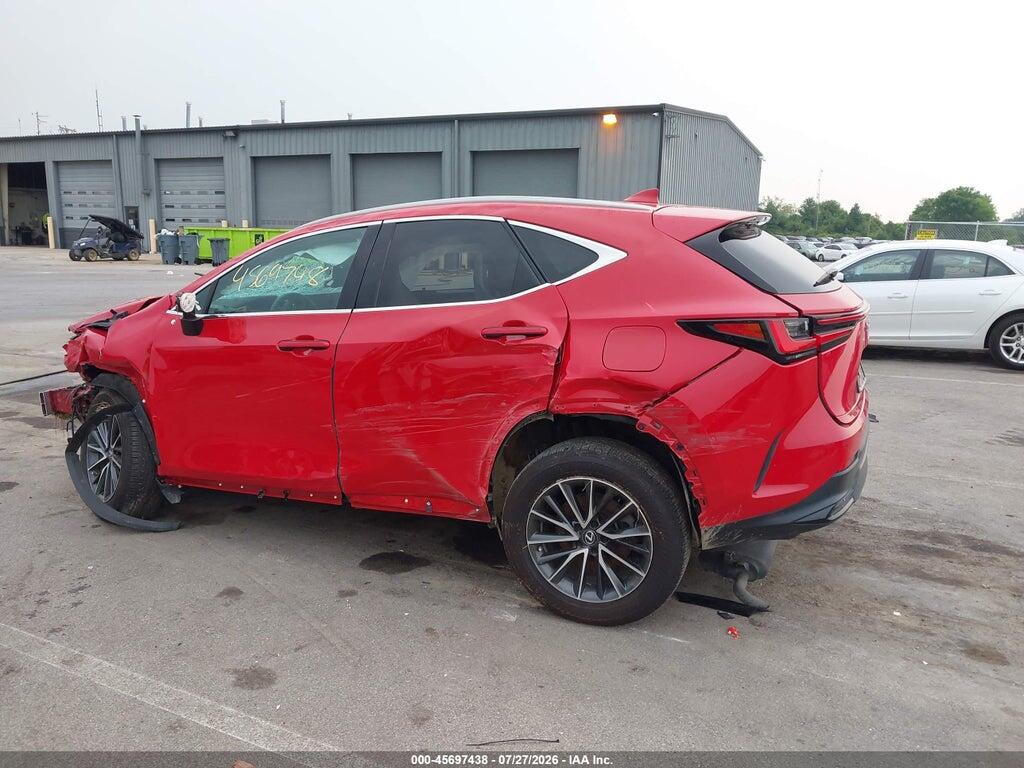 2T2GDCAZ8PC004715 2023 LEXUS NX 250 photo no. 12