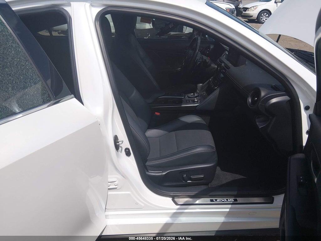 JTHD81F28P5051041 2023 LEXUS IS 300 photo no. 5