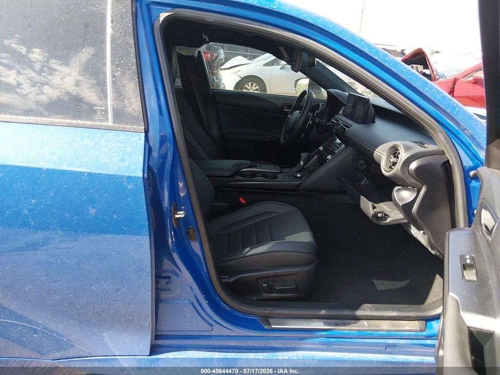 JTHAP1D22P5002216 2023 LEXUS IS 500 photo no. 5