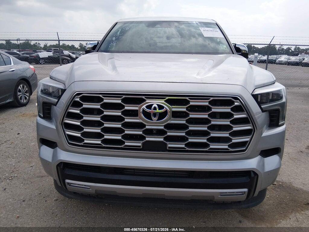 7SVAAABA2RX043956 2024 TOYOTA SEQUOIA photo no. 11