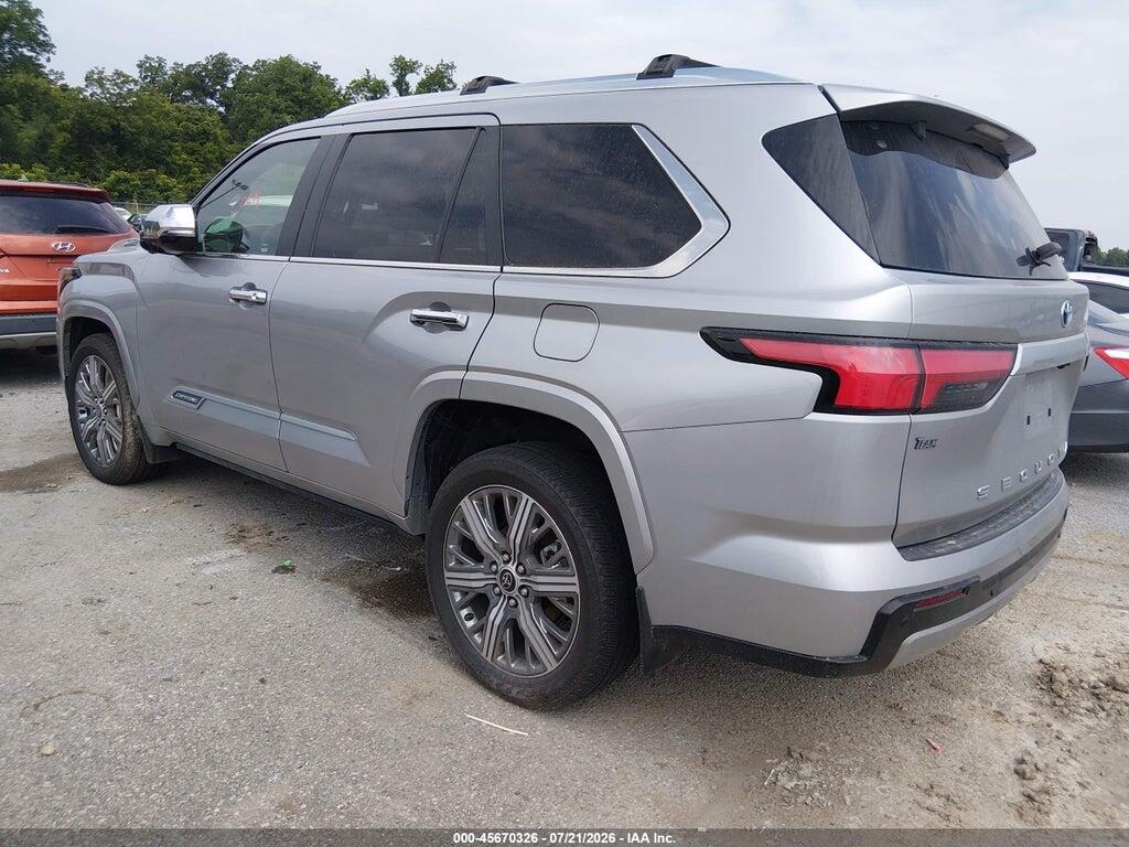 7SVAAABA2RX043956 2024 TOYOTA SEQUOIA photo no. 3