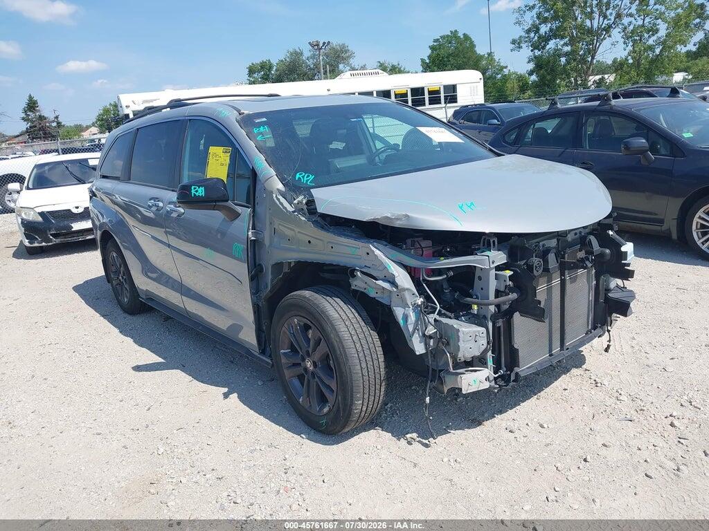 5TDDSKFC6RS109727 2024 TOYOTA SIENNA photo no. 1