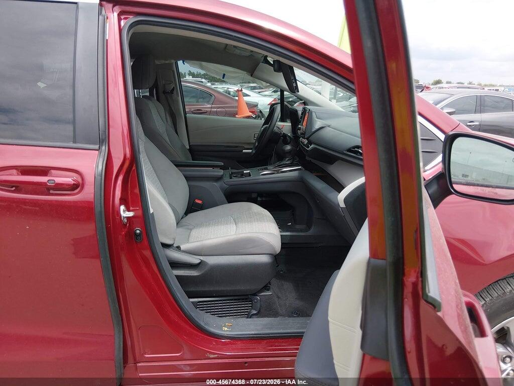 5TDKRKEC3RS200846 2024 TOYOTA SIENNA photo no. 5