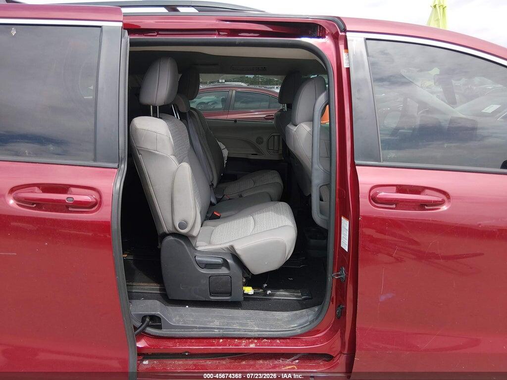 5TDKRKEC3RS200846 2024 TOYOTA SIENNA photo no. 8