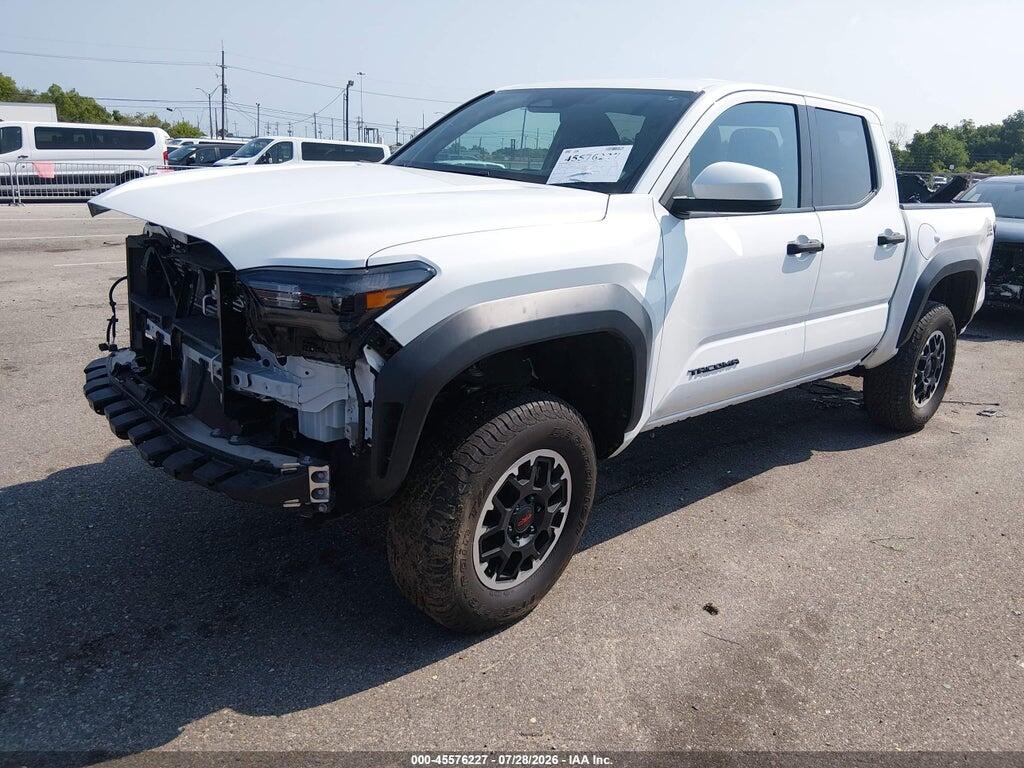 3TYLB5JN1RT005673 2024 TOYOTA TACOMA photo no. 2