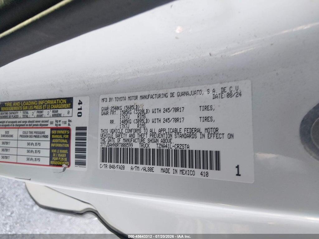 3TYJDAHN8RT008599 2024 TOYOTA TACOMA photo no. 9