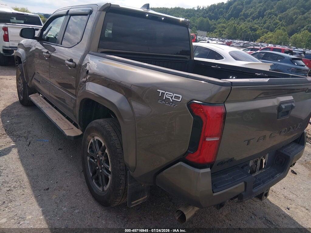 3TMLB5JN3RM079088 2024 TOYOTA TACOMA photo no. 3