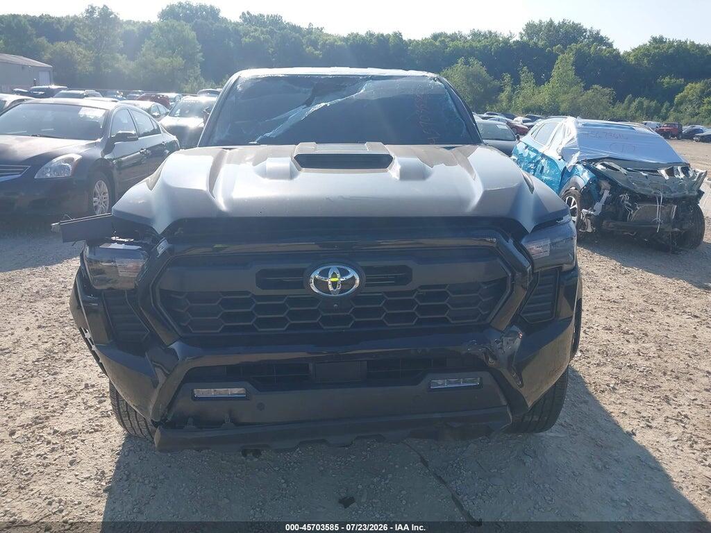 3TMLB5JN0RM044427 2024 TOYOTA TACOMA photo no. 11