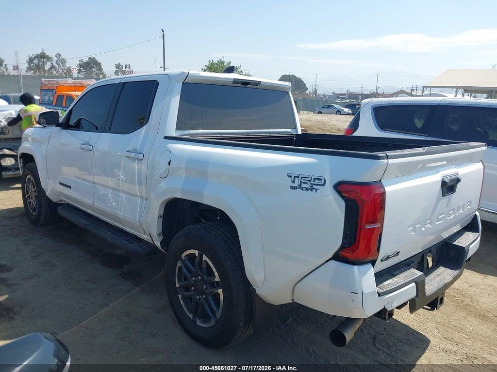 3TMLB5JN4RM039098 2024 TOYOTA TACOMA photo no. 3
