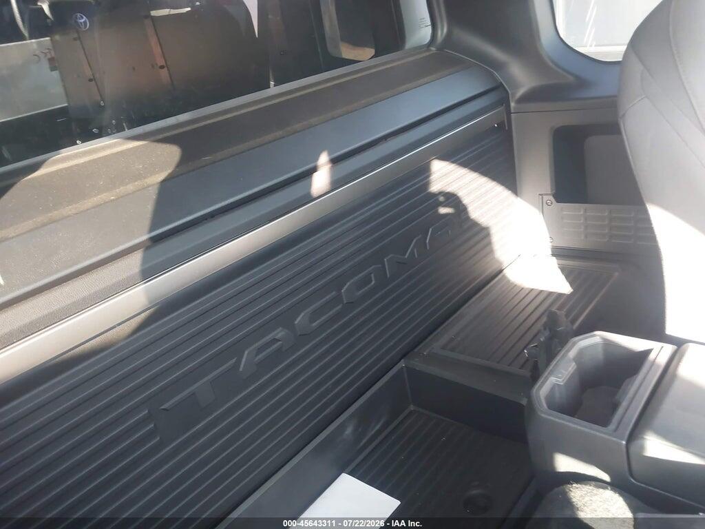 3TYJDAHN0RT013179 2024 TOYOTA TACOMA photo no. 8