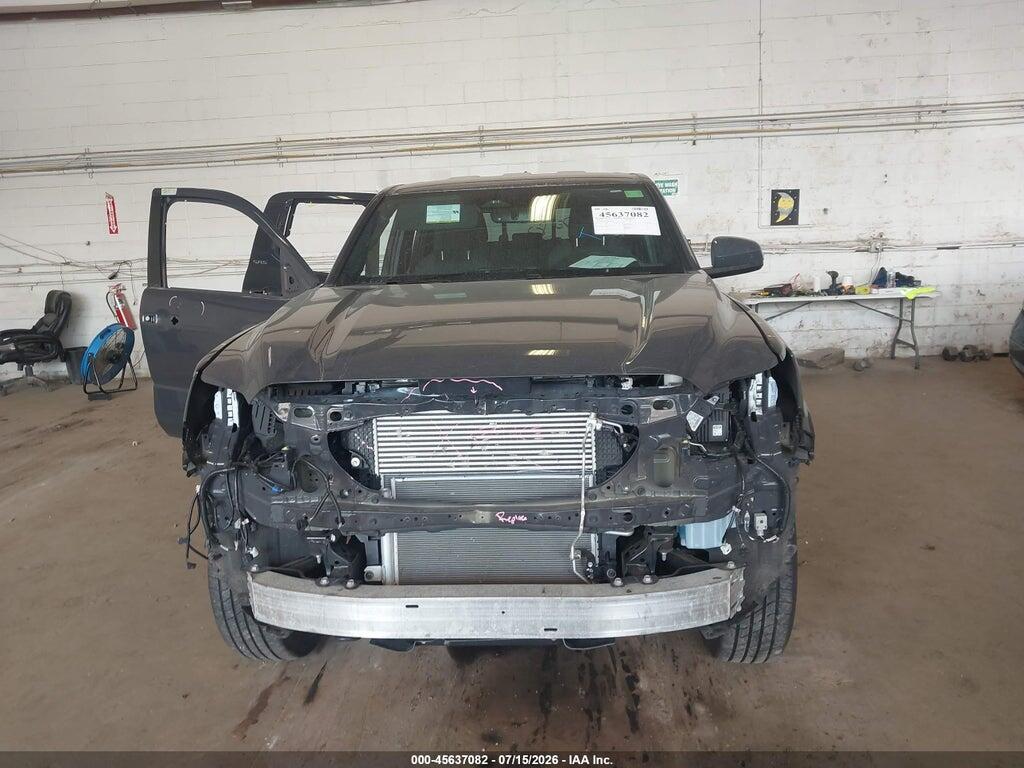 3TMLB5JNXRM077953 2024 TOYOTA TACOMA photo no. 12