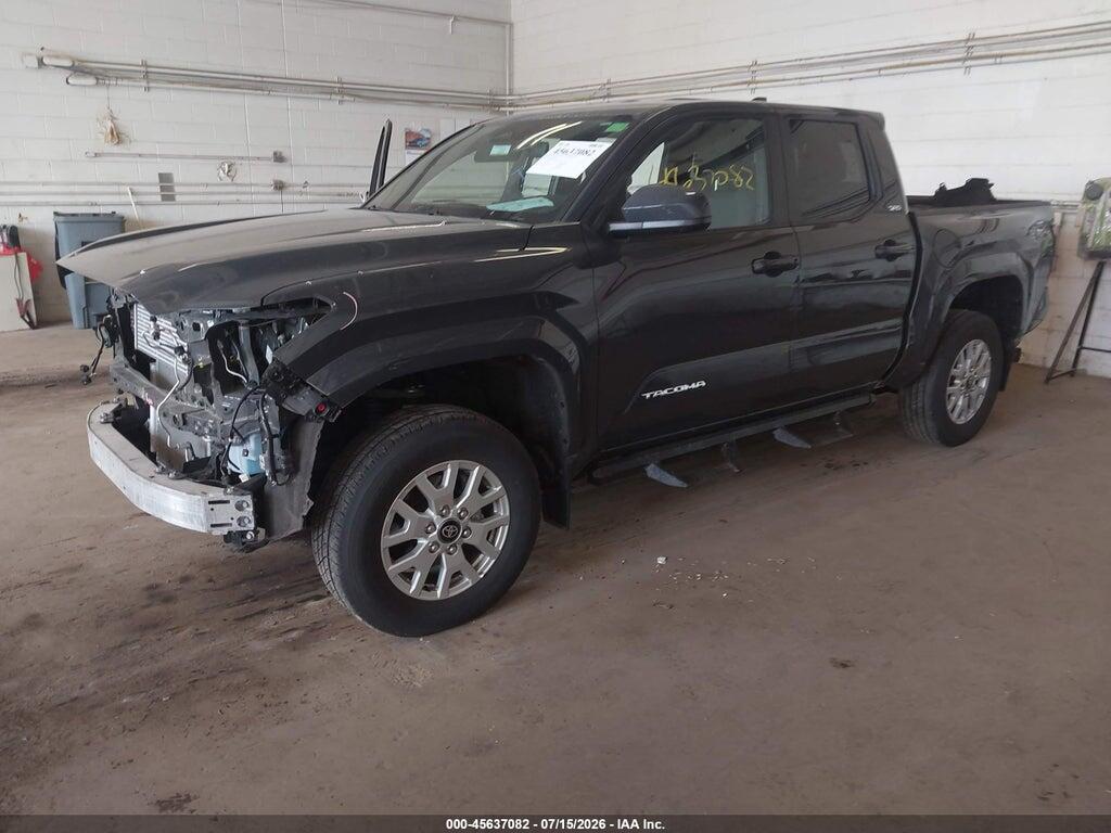 3TMLB5JNXRM077953 2024 TOYOTA TACOMA photo no. 2