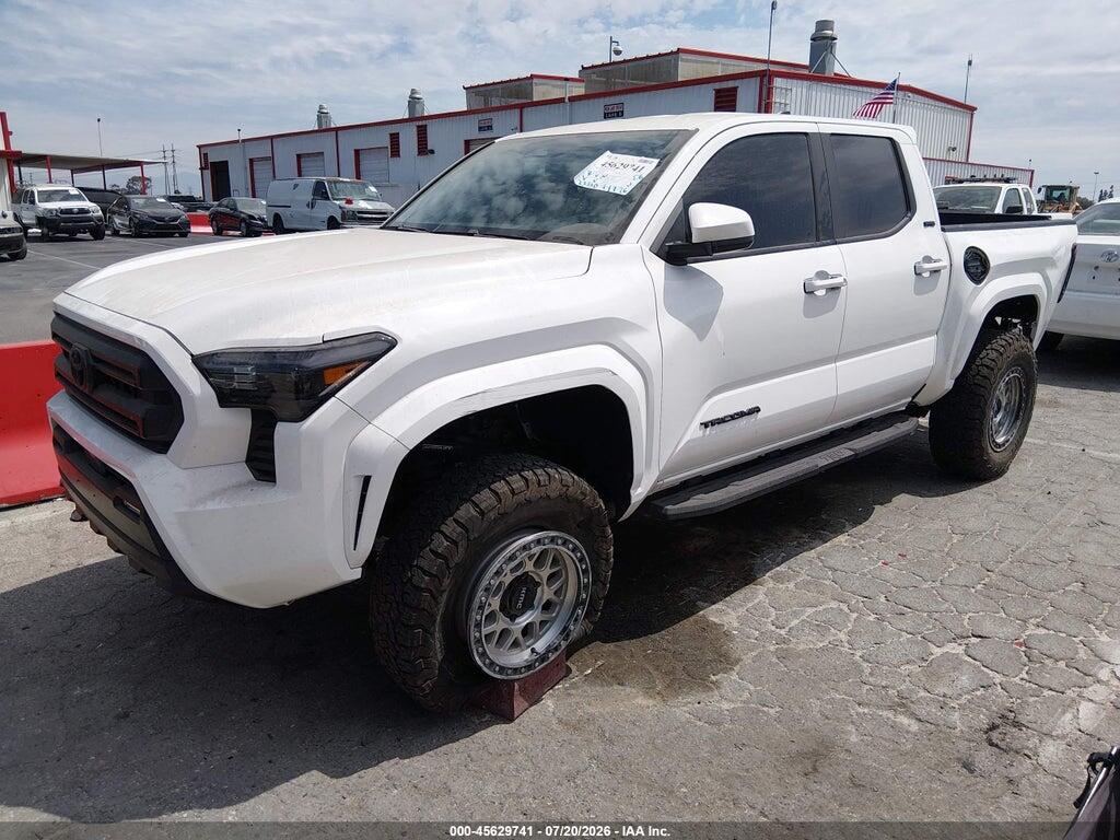 3TMLB5JN3RM040274 2024 TOYOTA TACOMA photo no. 2