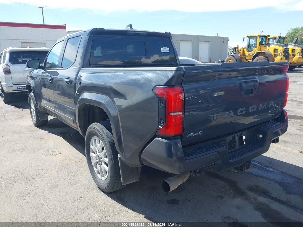 3TMLB5JNXRM026517 2024 TOYOTA TACOMA photo no. 3